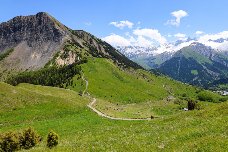 Printemps Col d'Arves et Charvin