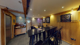 Vue flechettes intérieur Atelier Café