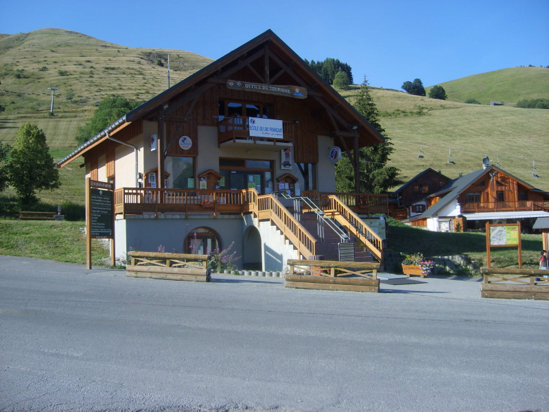 Office de tourisme Chal - © OT SJA Office de tourisme Chal