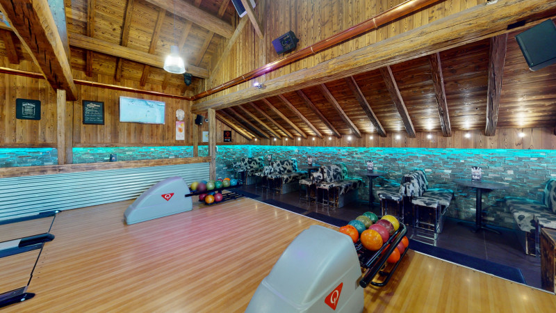 La Petite Ferme Bowling La Petite Ferme Bowling