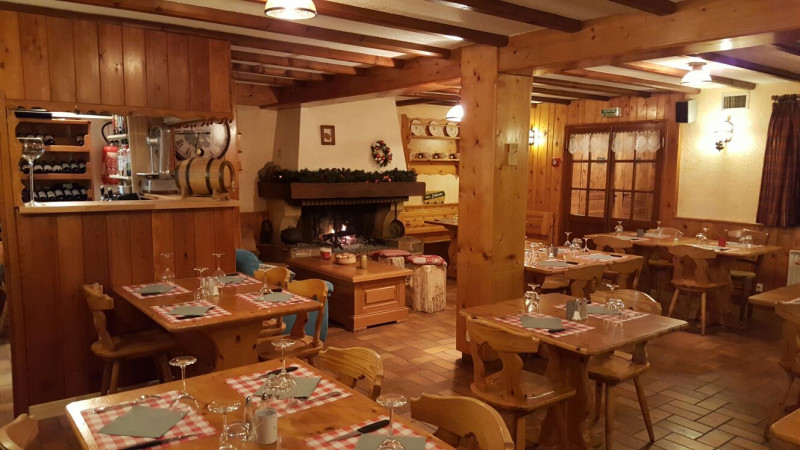 Restaurant l'Oule Rouge - © Oule Rouge Restaurant l'Oule Rouge