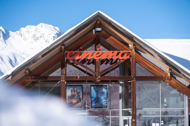 Cinema Les Aiguilles