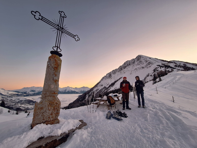 Pause au Col d'Arves - © OT Saint Jean d'Arves - Les Sybelles Pause au Col d'Arves