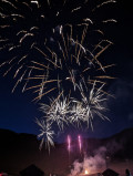 Feu d'artifice du 14 juillet dans le ciel de Saint Jean d'Arves