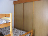 placard_chambre_1.jpg placard_chambre_1.jpg