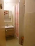 10_salle_de_bains.jpg 10_salle_de_bains.jpg