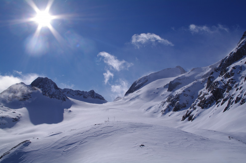 Etendard - hiver - Alpinisme