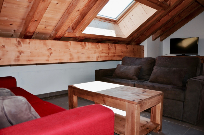 Salon - © Arvina Salon