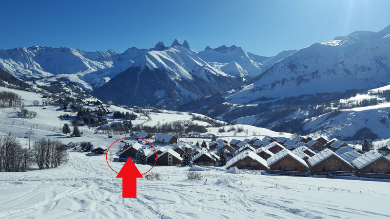 vue_des_pistes.jpg vue_des_pistes.jpg