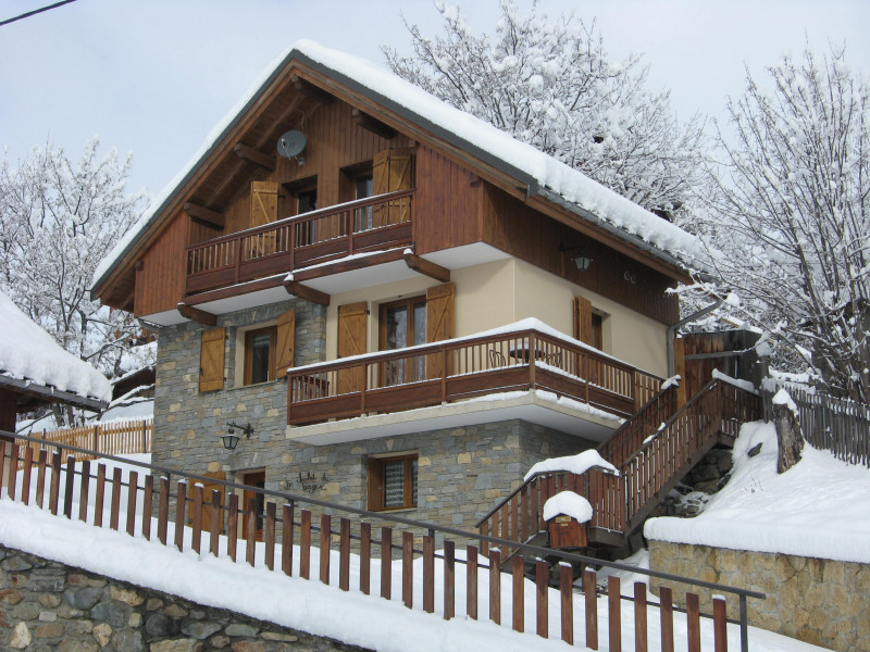 le_chalet_l_hiver.jpg